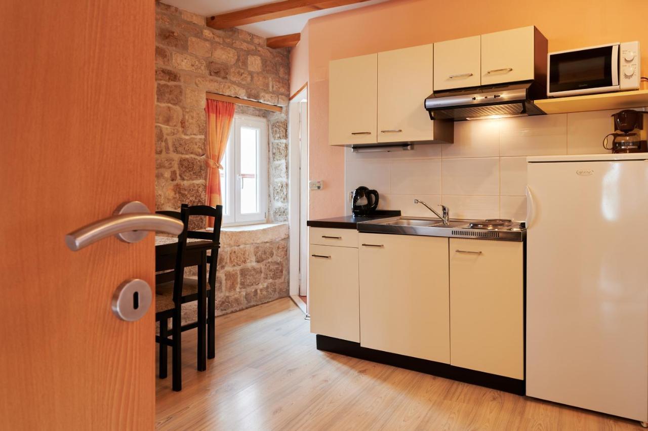Apartments Ivica Трогир Экстерьер фото